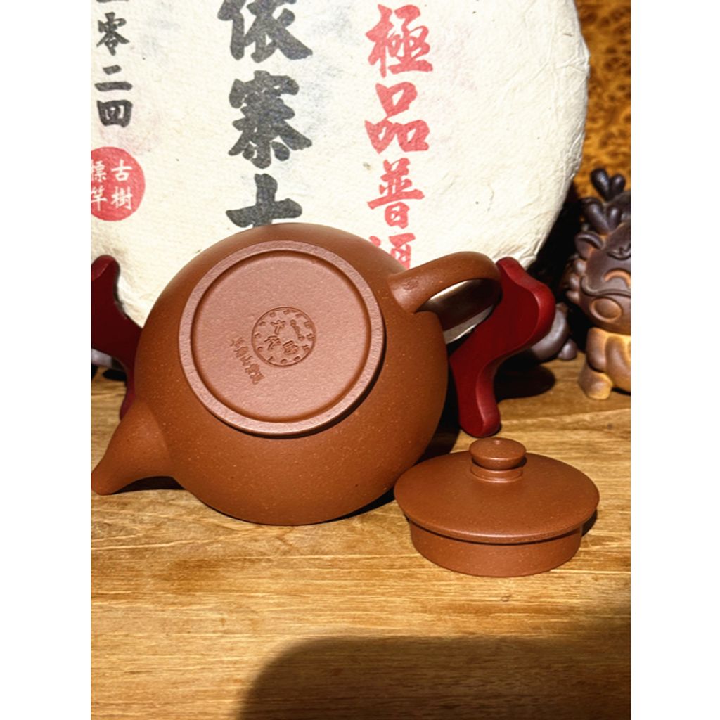 tw-11134207-81ztd-mi4hkxg87zly5a