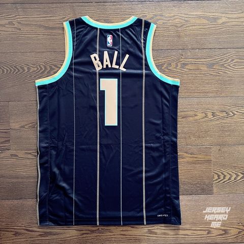 sg-11134201-22120-44e2j62w3alvf8