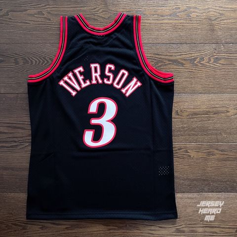 tw-11134207-7ras9-m0lbygx3lr6b85