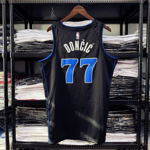 tw-11134207-7rbk5-m9617r0g3k8pa7