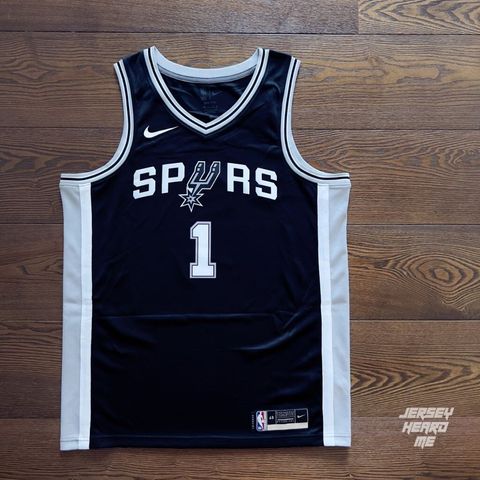 sg-11134201-7renn-m2h6f9qa59k305