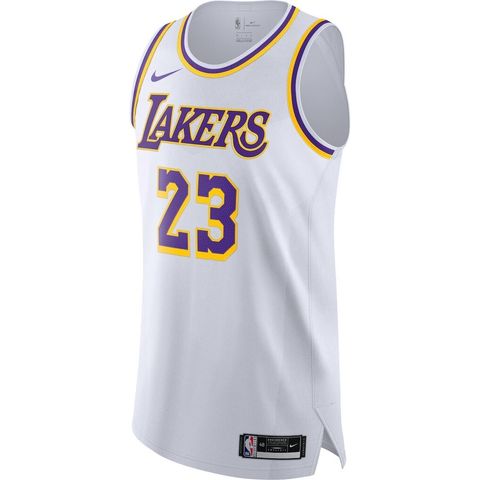 tw-11134207-81zti-mhaezylhi8ei1e