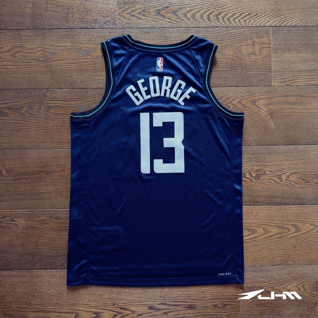 tw-11134207-81ztl-mi0065lvlekm78