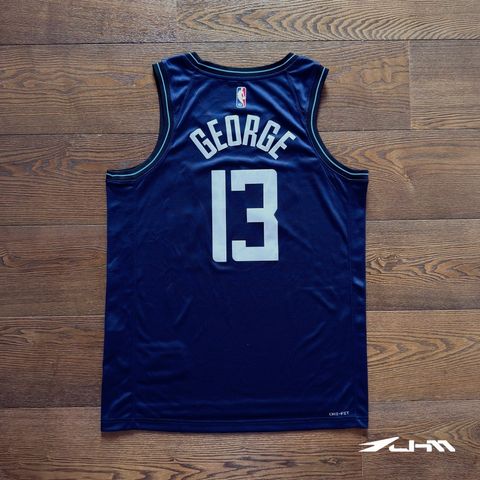 tw-11134207-81ztl-mi0065lvlekm78