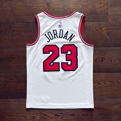 tw-11134207-81zte-mi000jkrcpohdd