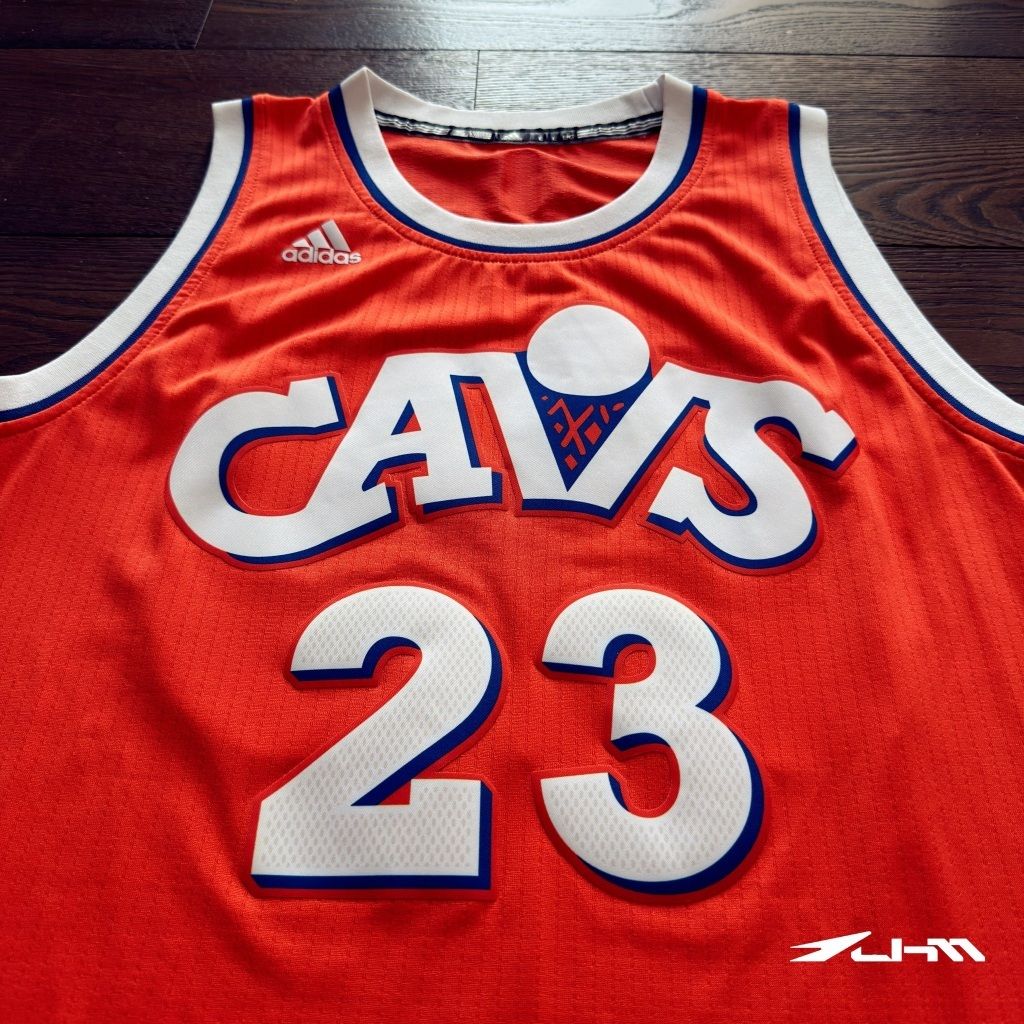 tw-11134207-81ztf-mi1igmnhts081a