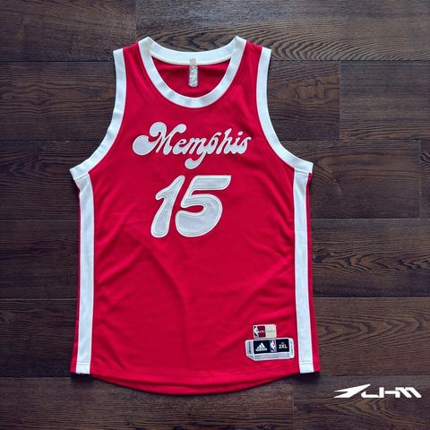 tw-11134207-81ztl-mi1j3m0v65fkee