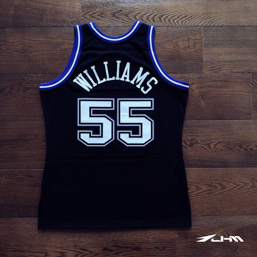 tw-11134207-81ztj-mi1itrj1k16of7