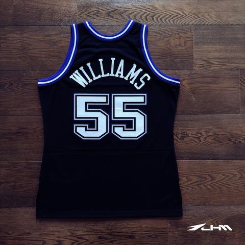 tw-11134207-81ztj-mi1itrj1k16of7