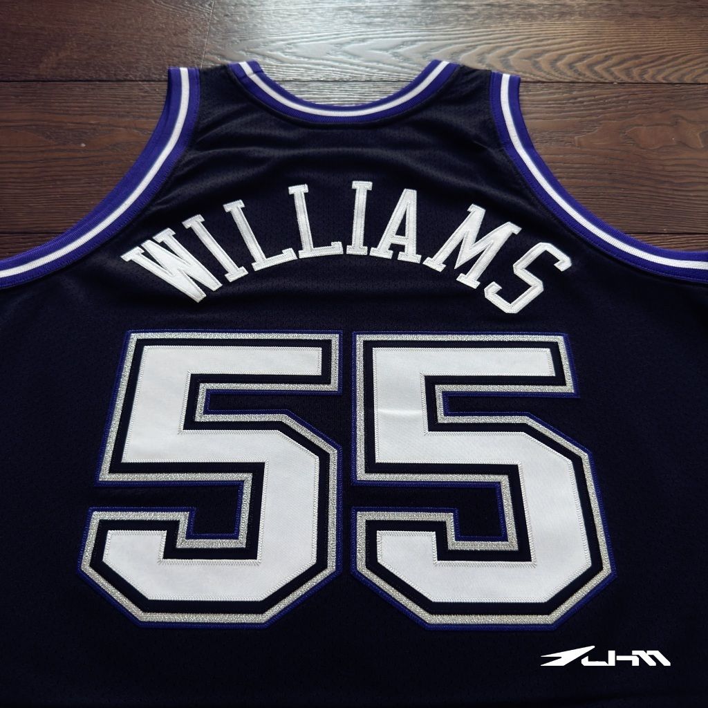 tw-11134207-81zte-mi1itrjhmr5xc4