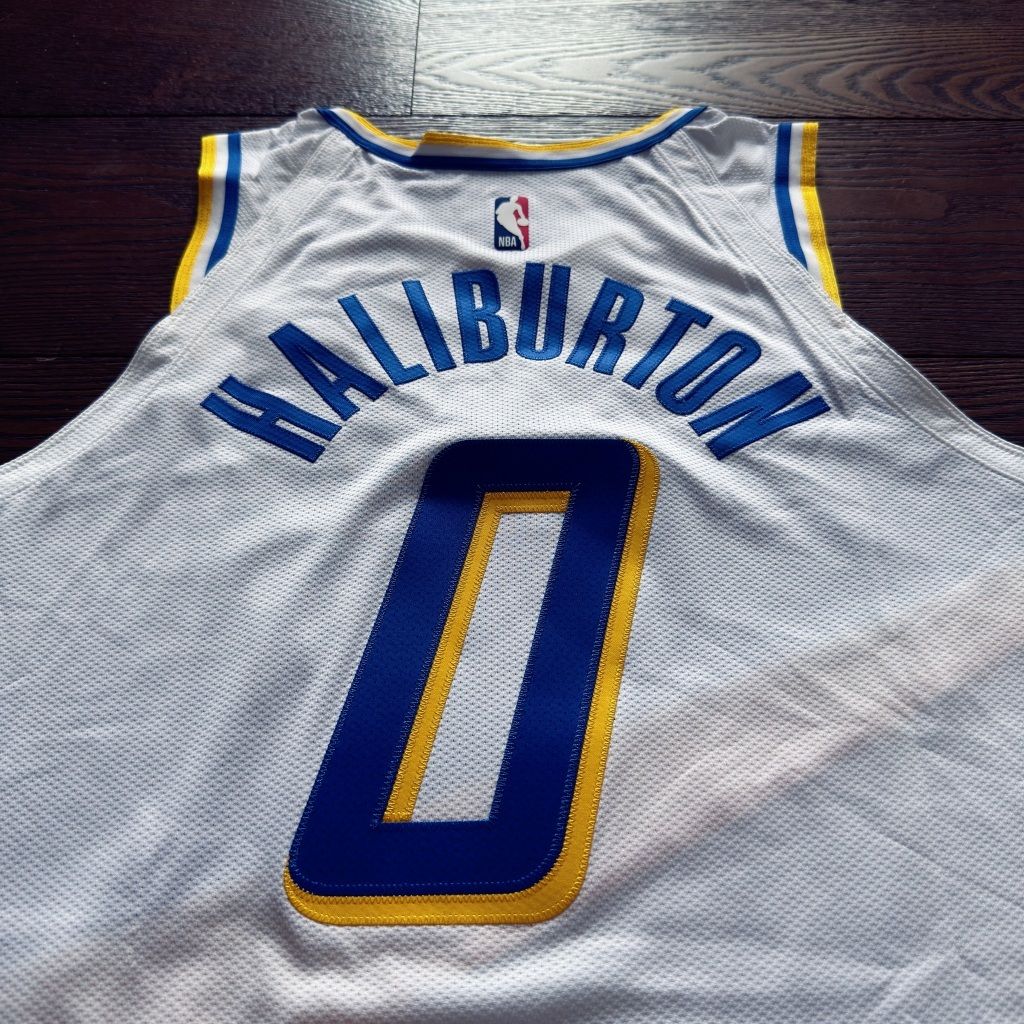 tw-11134207-81ztm-mim7m9cwe807d8