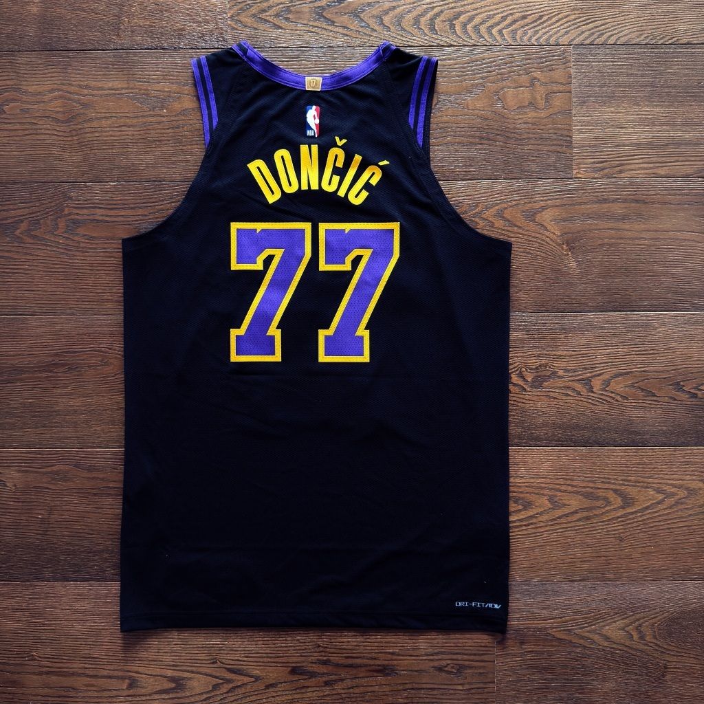 tw-11134207-81ztj-mim7owb53zlze6