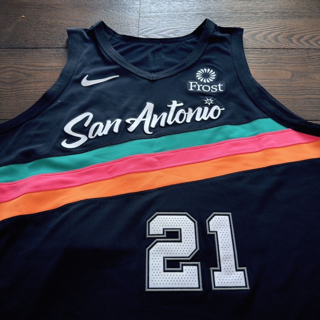 tw-11134207-81ztg-mim1s26lrugw71