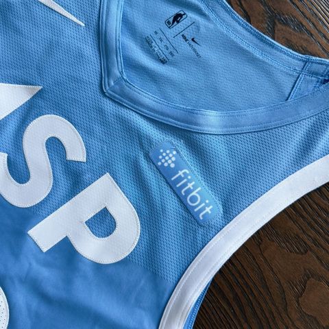 tw-11134207-81ztc-mim24lfkj093bb