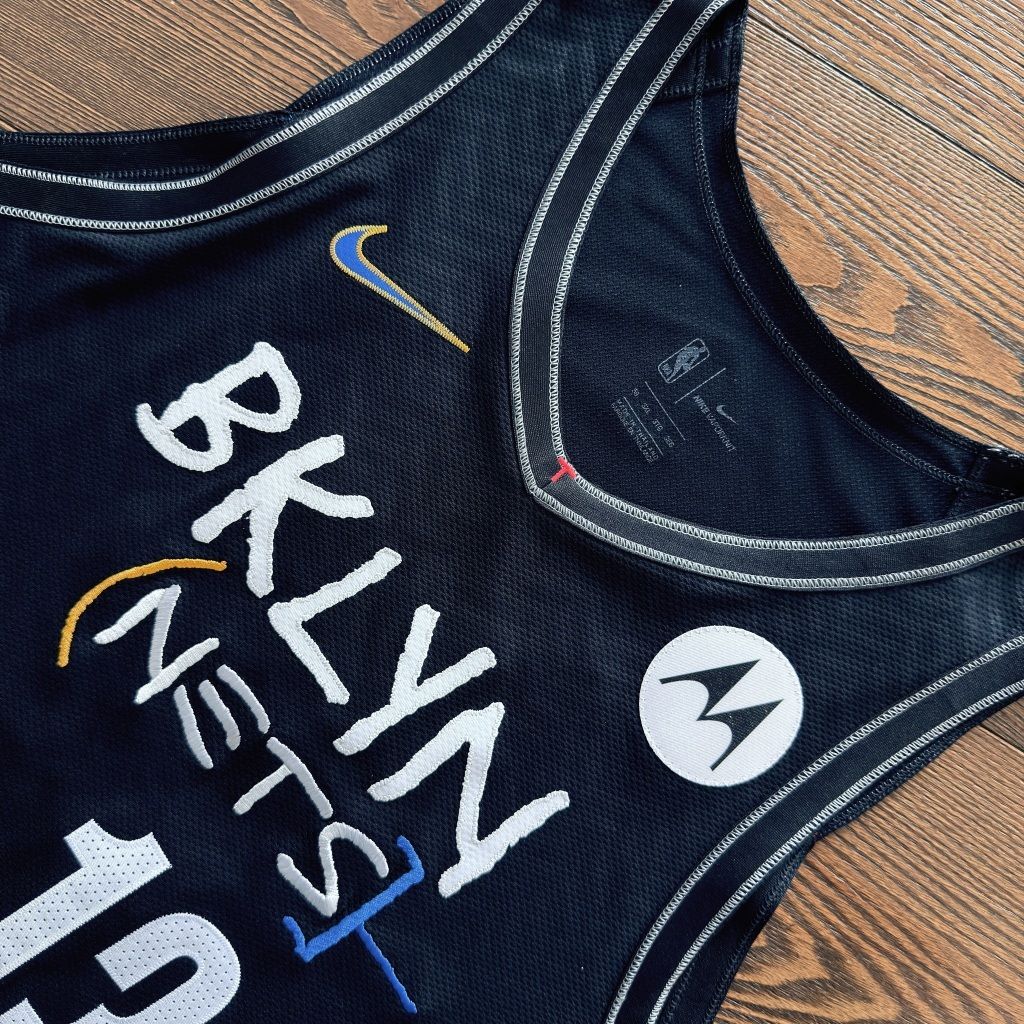 tw-11134207-81ztg-mim0yp25erk8f0