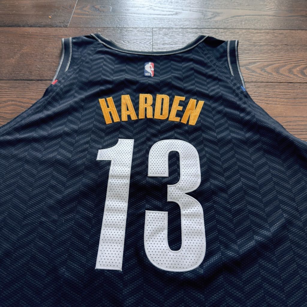 tw-11134207-81ztg-mim0yp20uf42db