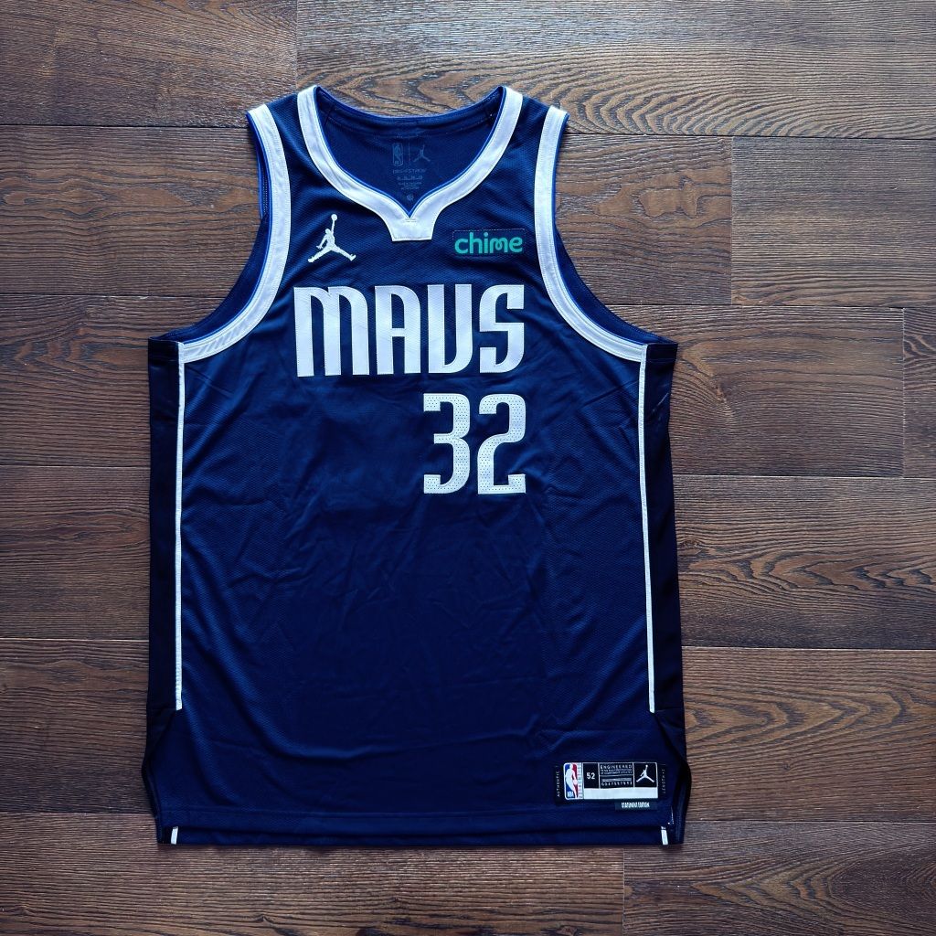 tw-11134207-81zth-mim88yl6vuv481