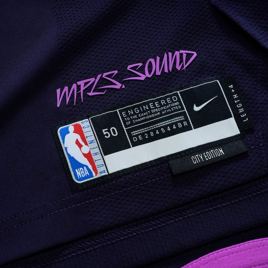 tw-11134207-81ztc-mj2t6afrr37k32