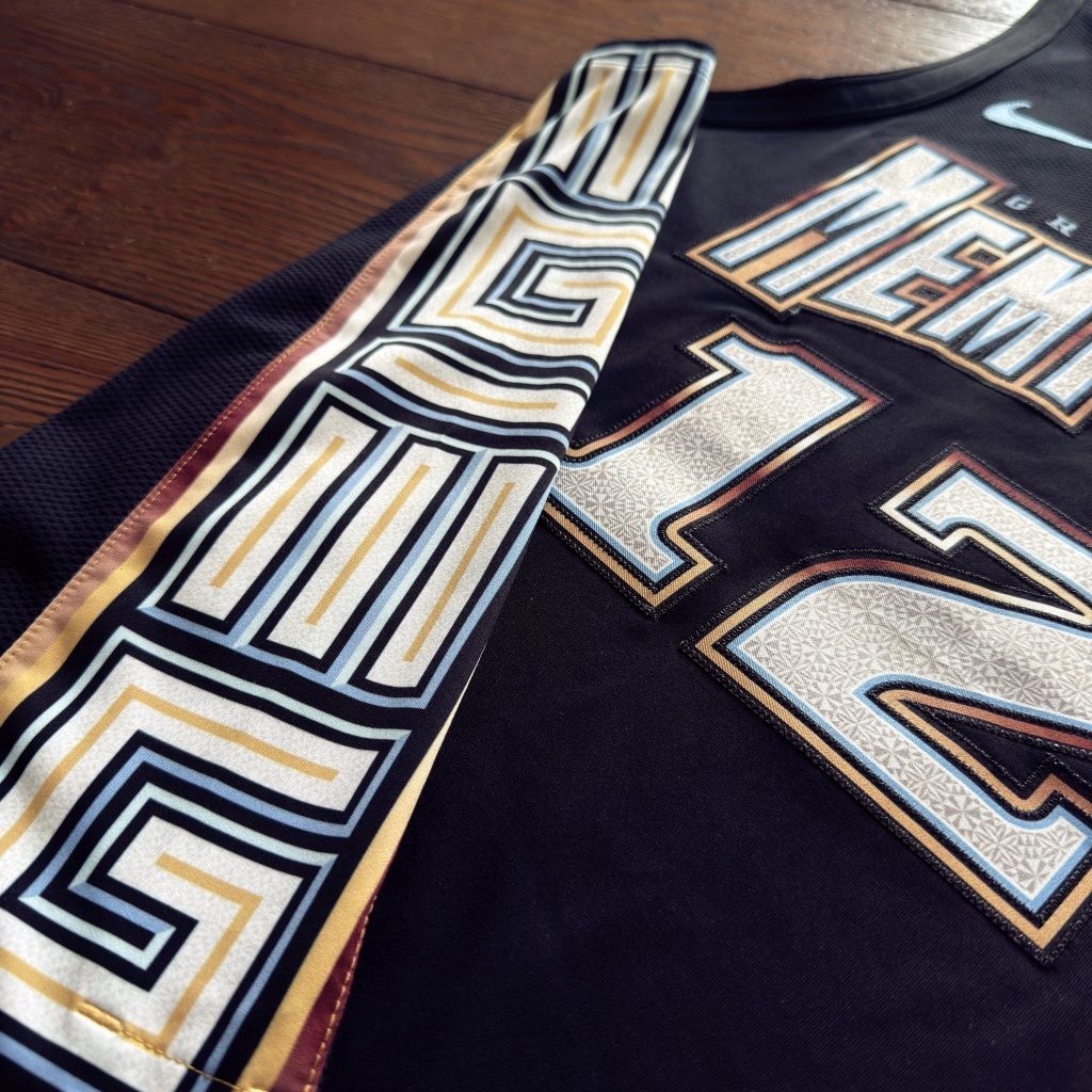 tw-11134207-81ztf-mjo2ucs4bnk650