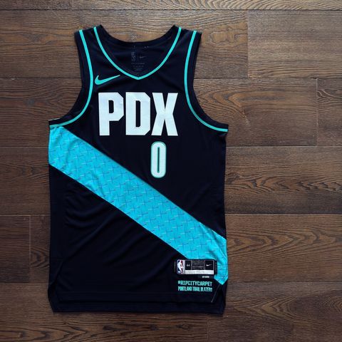 tw-11134207-81ztl-mjv6szerqhvl68