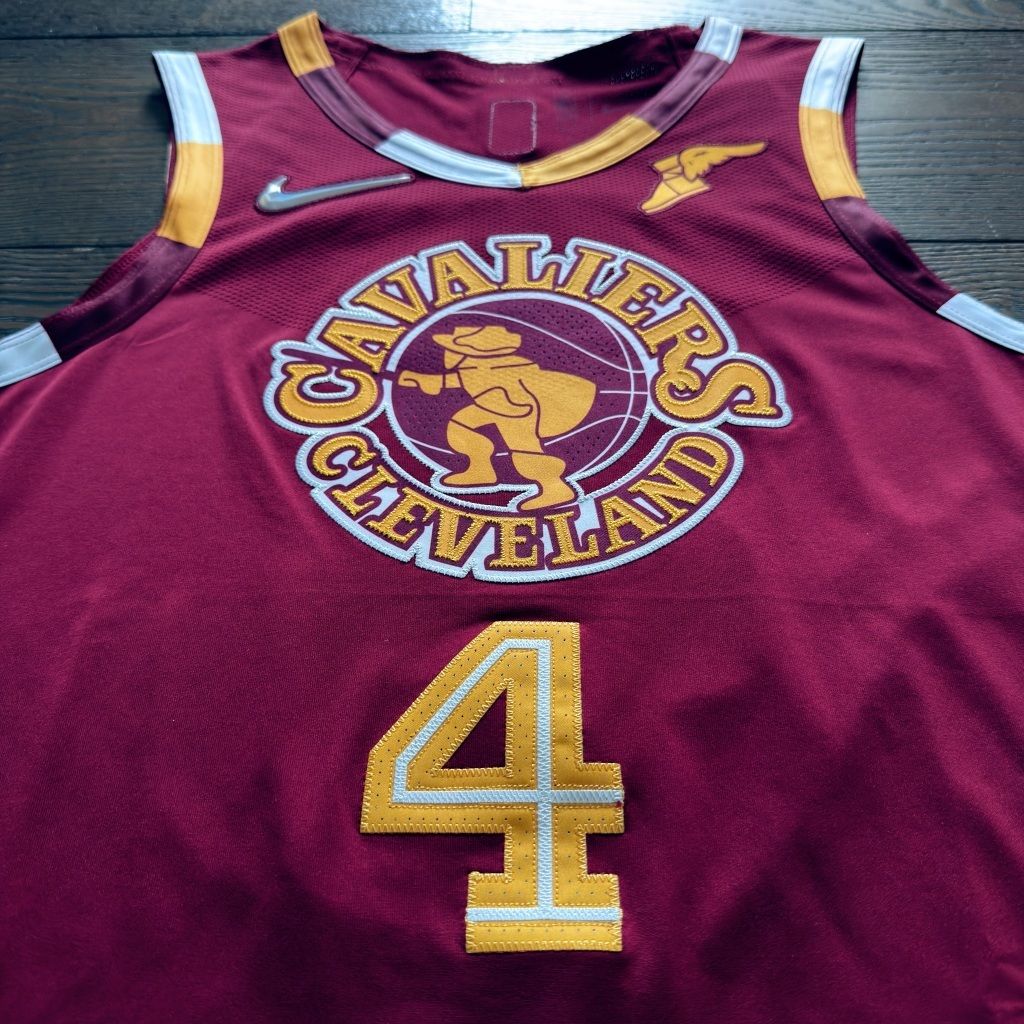 tw-11134207-81zti-mjv5vhfttz4313