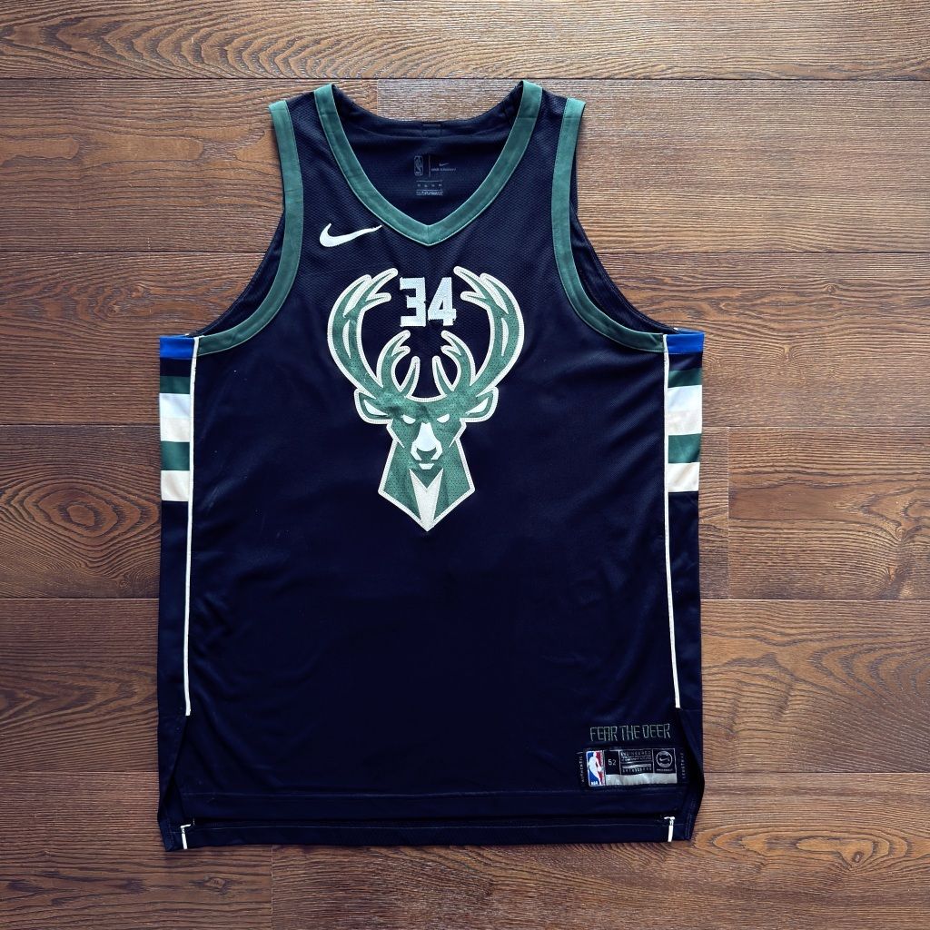 tw-11134207-820l7-mkb4qbf8sdmt87