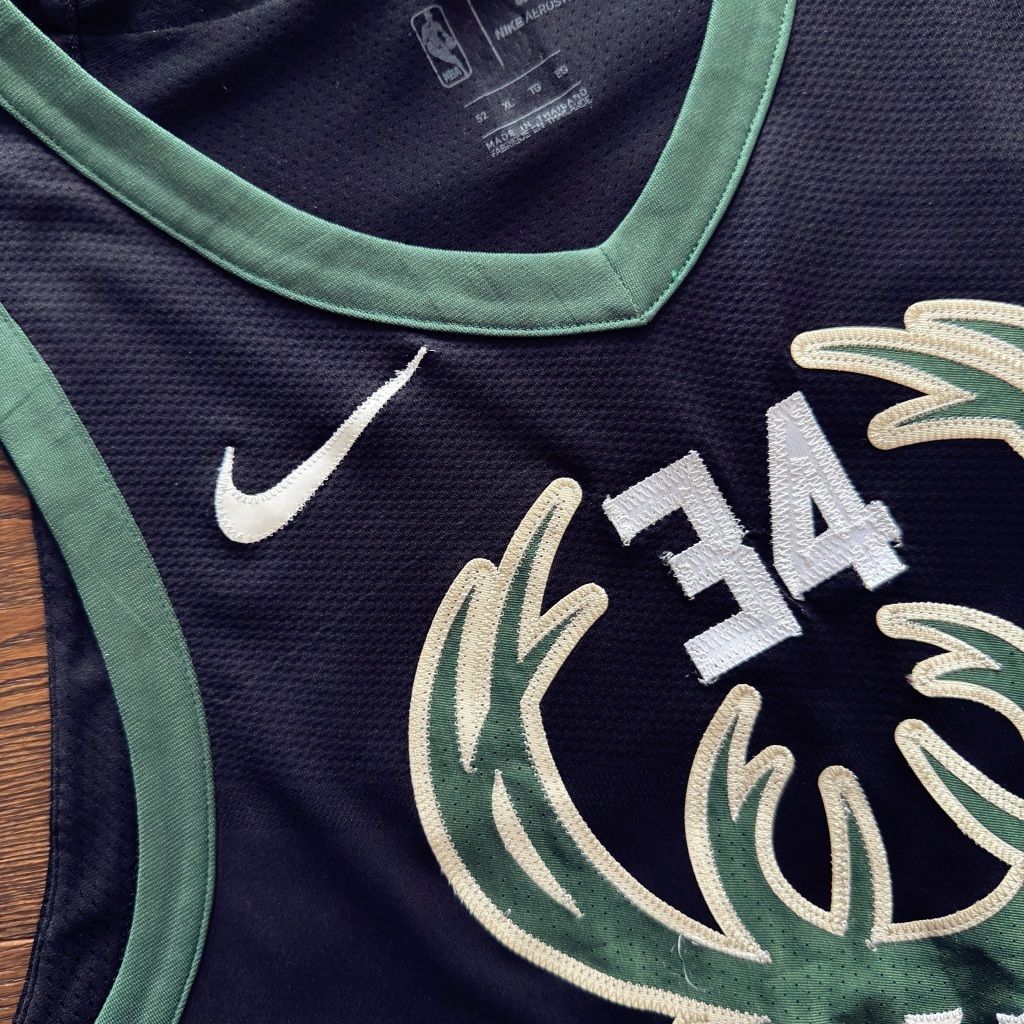 tw-11134207-820le-mkb4qbffayh39a