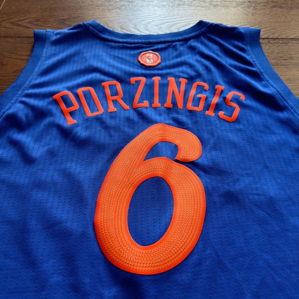 tw-11134207-820lh-mkauvln1j2fac1