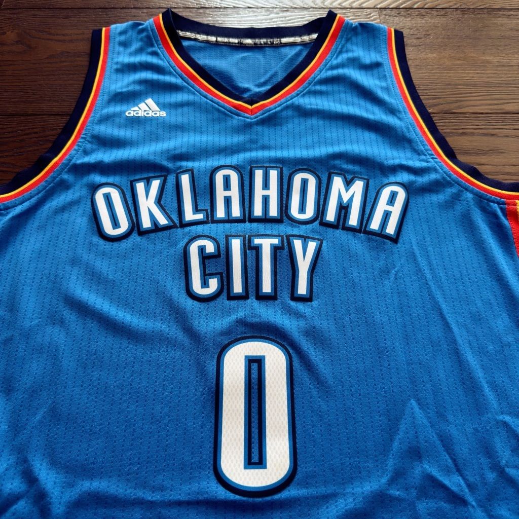 tw-11134207-820ld-mkavgbi6baiud8