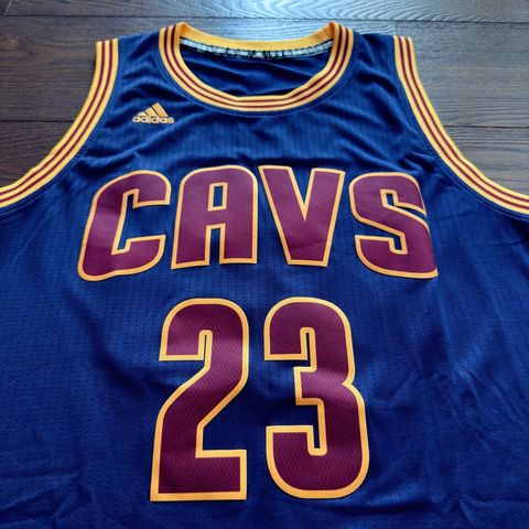 tw-11134207-820l8-mkavs5unpaf7cf