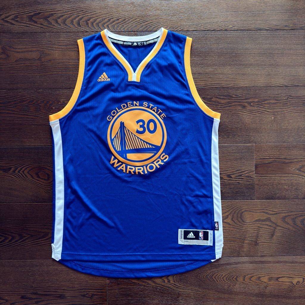 tw-11134207-820lf-mkaumfqxfnya9f