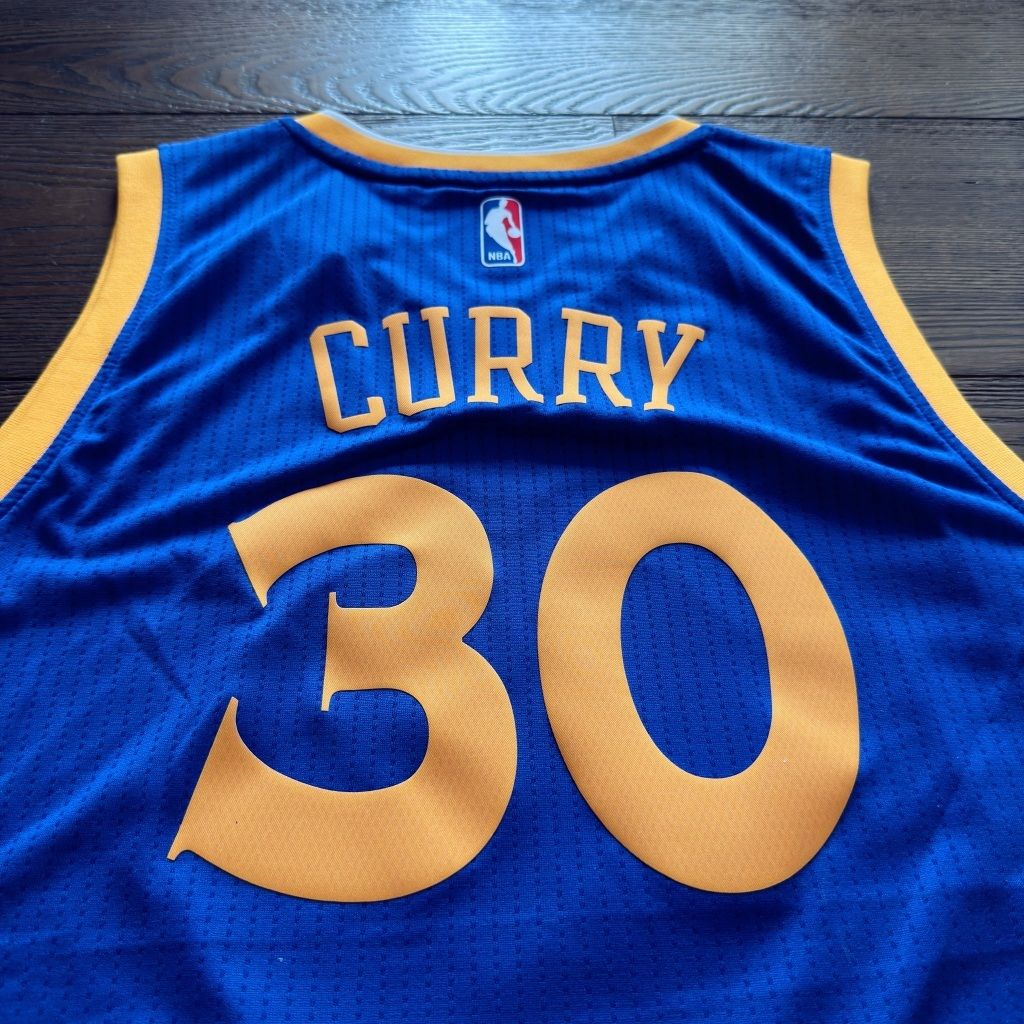 tw-11134207-820lc-mkaumfr411xfe6