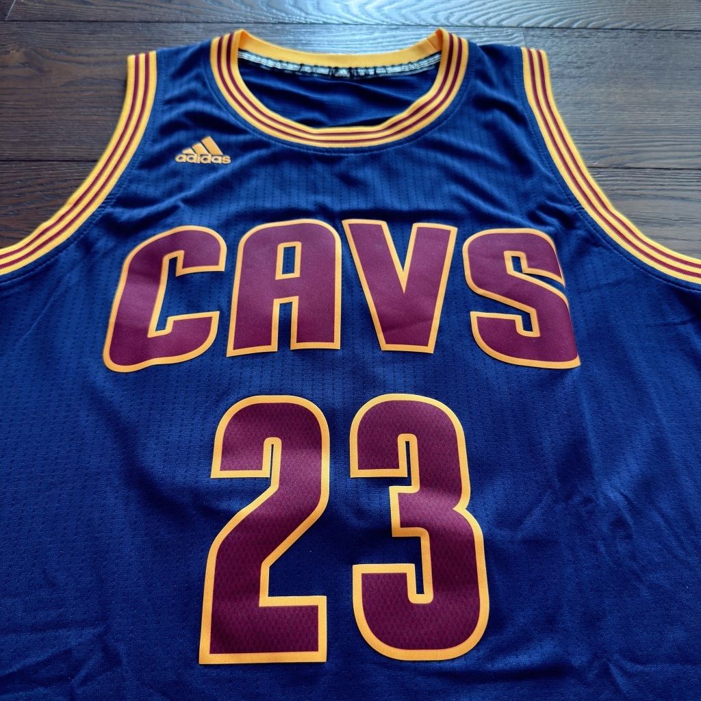 tw-11134207-820l8-mkavs5unpaf7cf