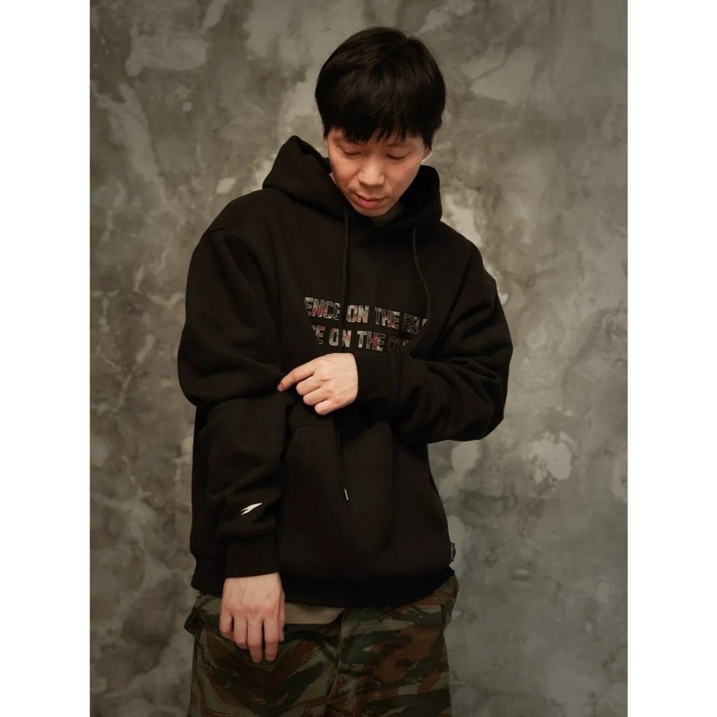 tw-11134207-820lc-mkfjm6vixmv88c