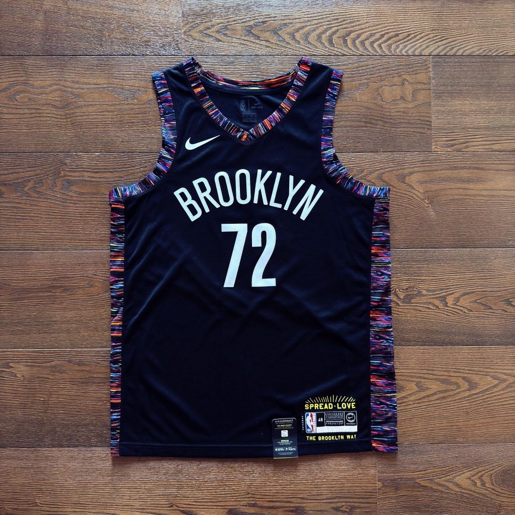 tw-11134207-820lf-ml65cjhof954a3