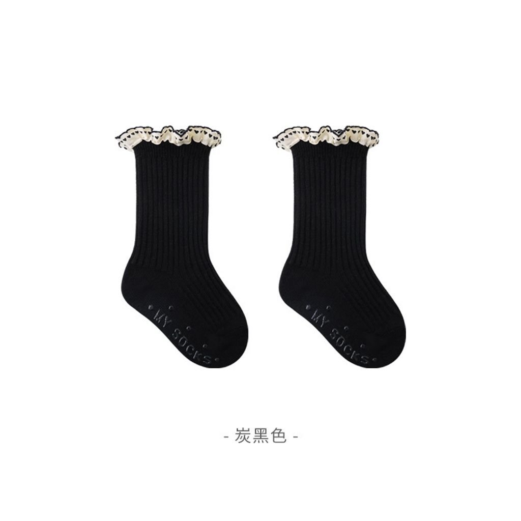 黑色
