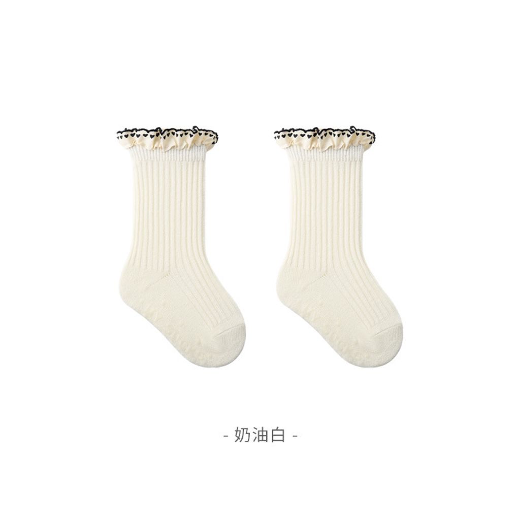 米白色