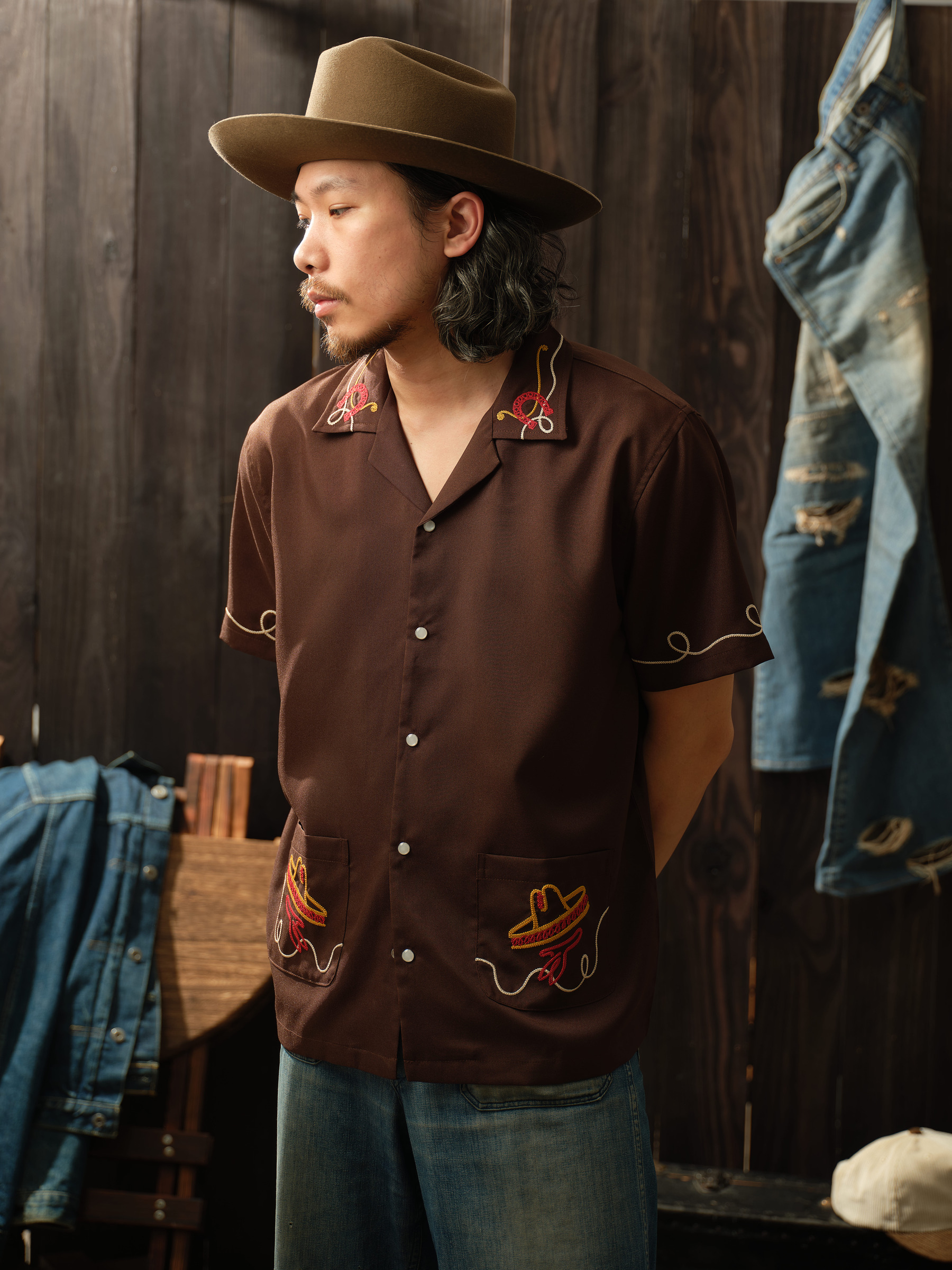 Horseshoe Chain-Stitch Shirt-10