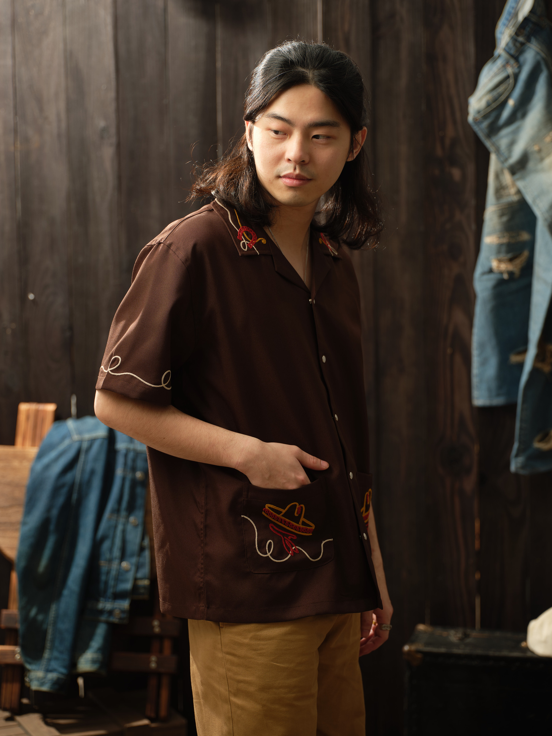 Horseshoe Chain-Stitch Shirt-12