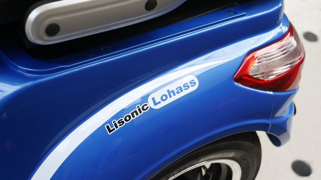 LINE_ALBUM_可愛馬大三輪_241123_15