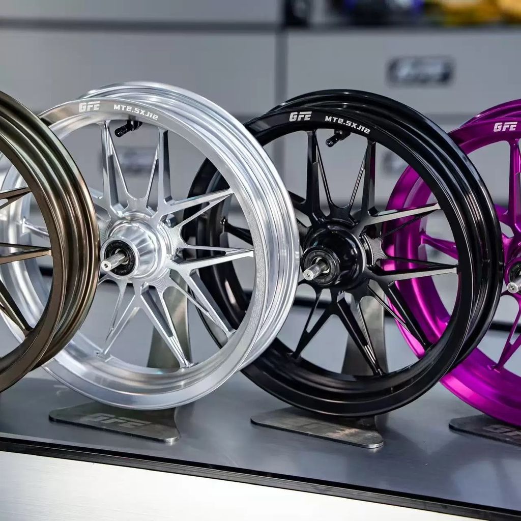 O1CN01GPWupy2AdZ6F43f4q_!!1099468226