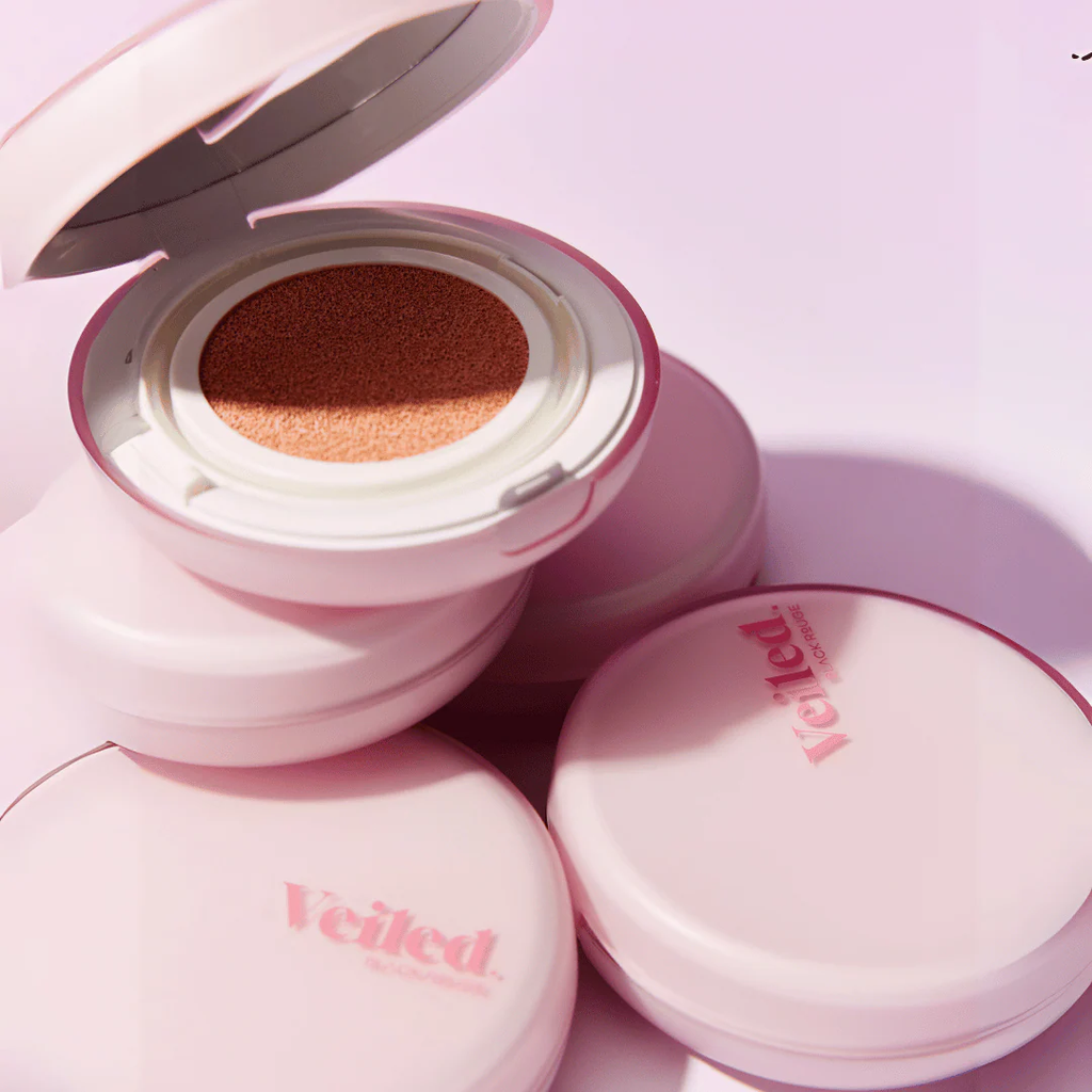 imgi_28_BLACK_ROUGE_THIN_LAYER_VEILED_CUSHION_2_bac8ec79-3954-411f-8b96-bb6269e2c0a1