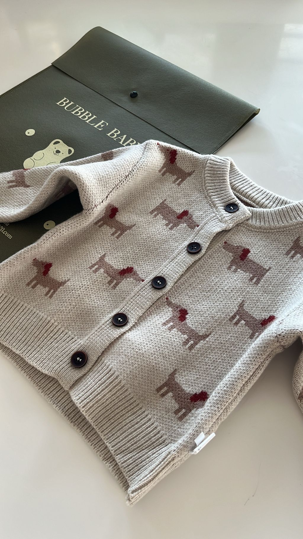 CA5FE058-BDED-4703-8567-13EDBDFC08AE