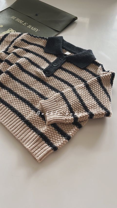 EF2A7DED-F87F-430C-8EC4-D7279F4ADD0C