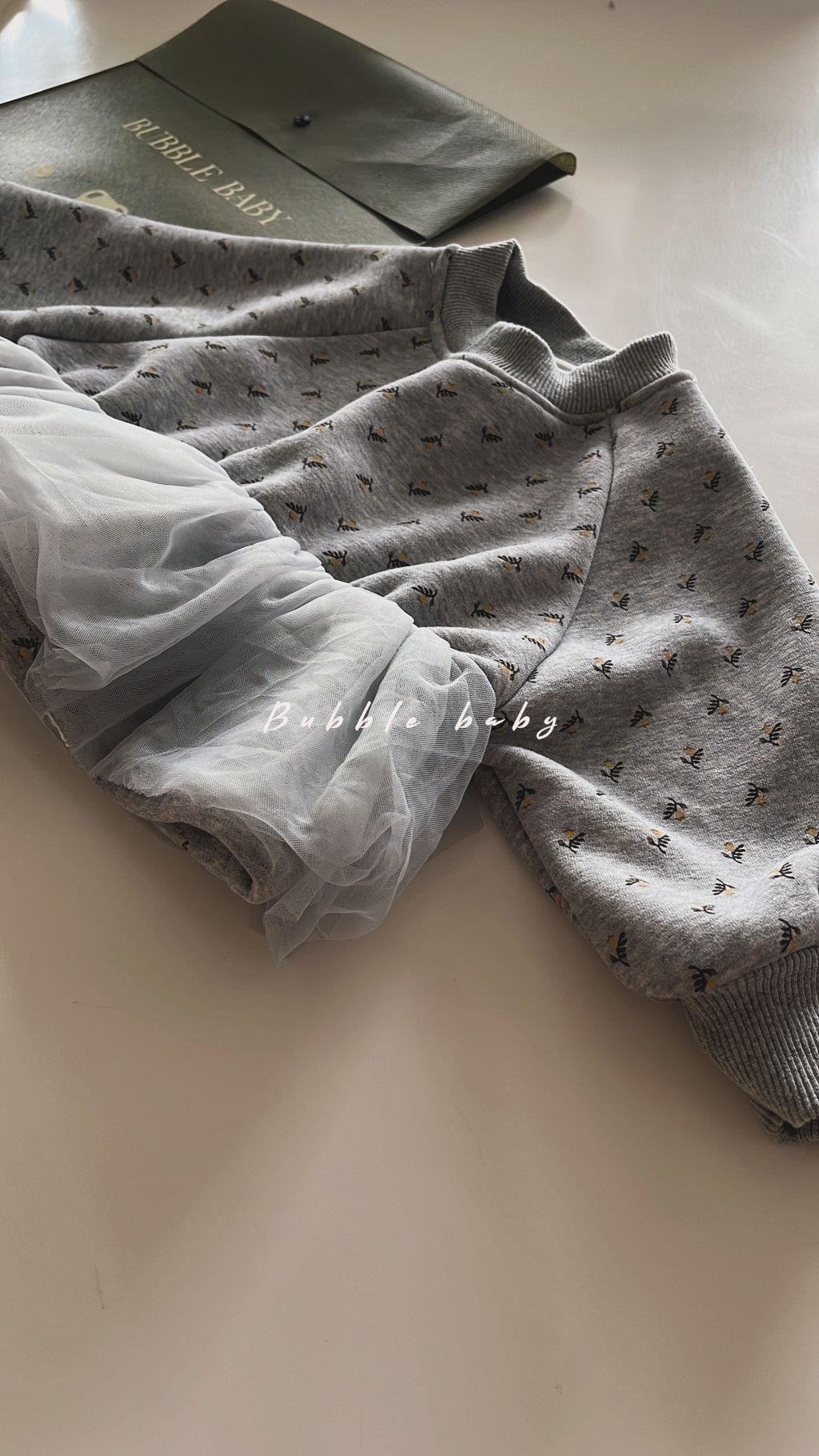 F63D0105-A512-47B6-A60D-FF63BD8ADA2F