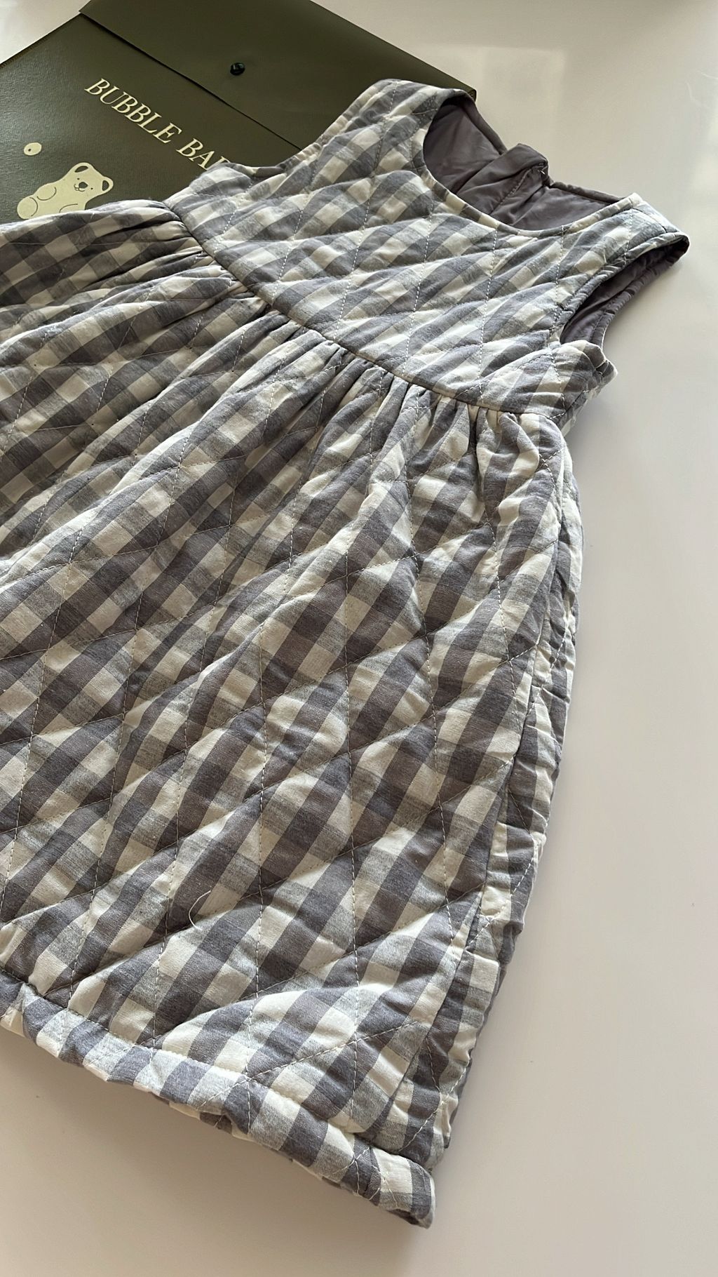 CAEC87A0-A3FC-4398-AA46-AD217DFEEDE0