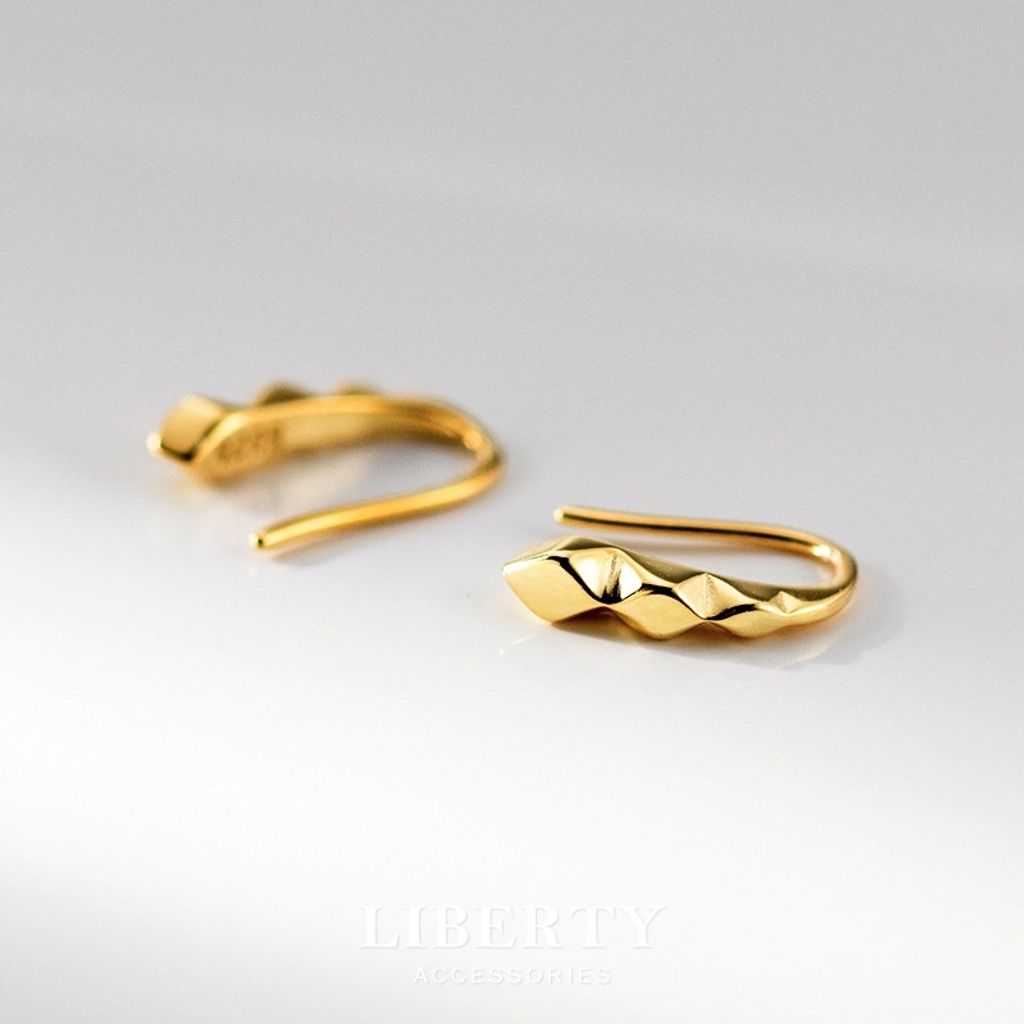 tw-11134207-7rask-m66fbj6v5a8113