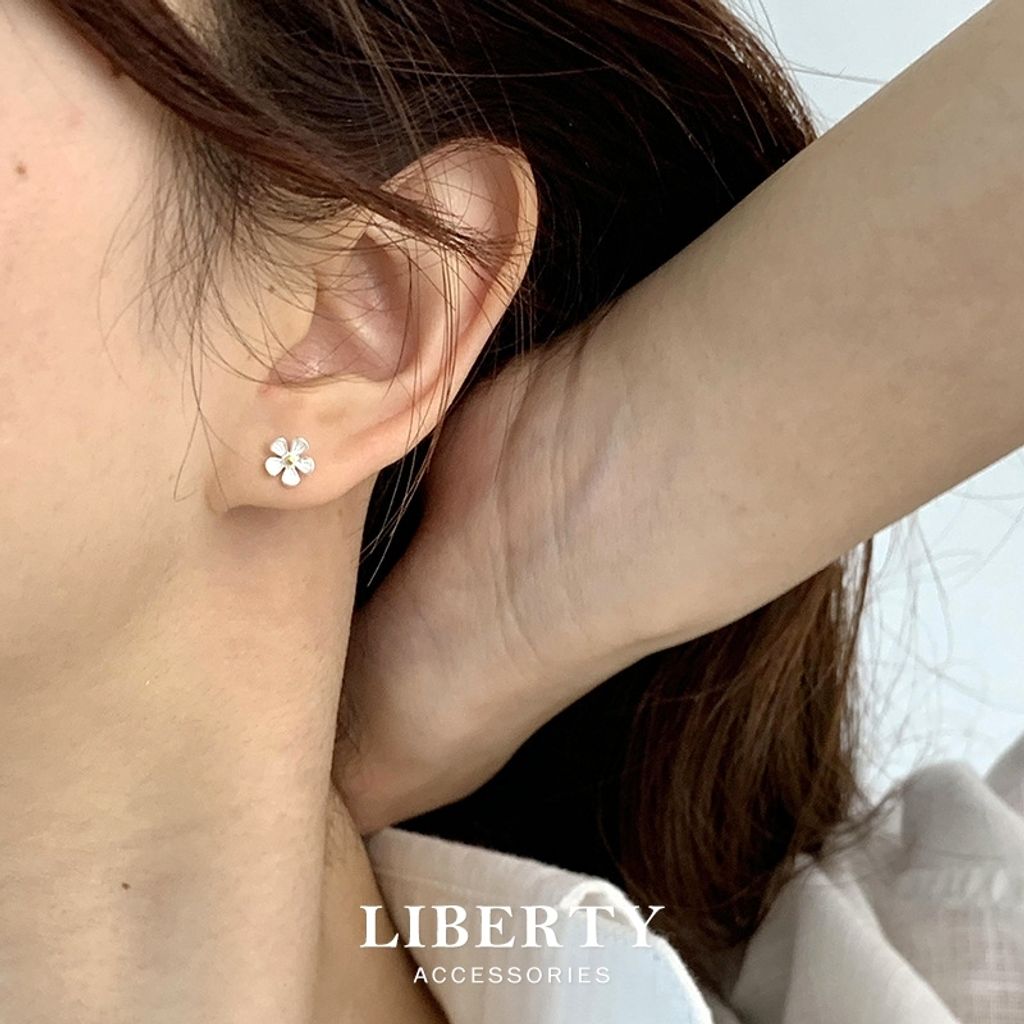 tw-11134207-7ras9-m4pwdugcs7ij0f