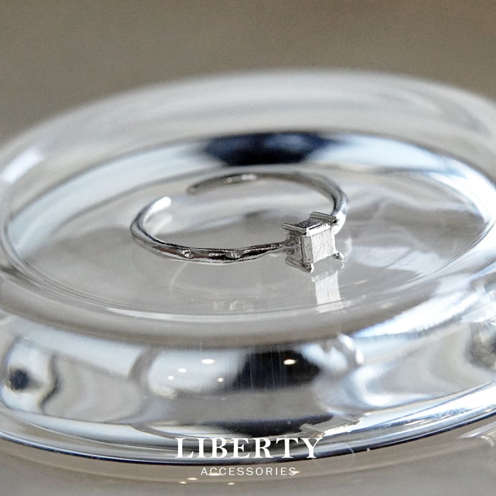 tw-11134207-7rasb-m3eu6w4m77ve0b