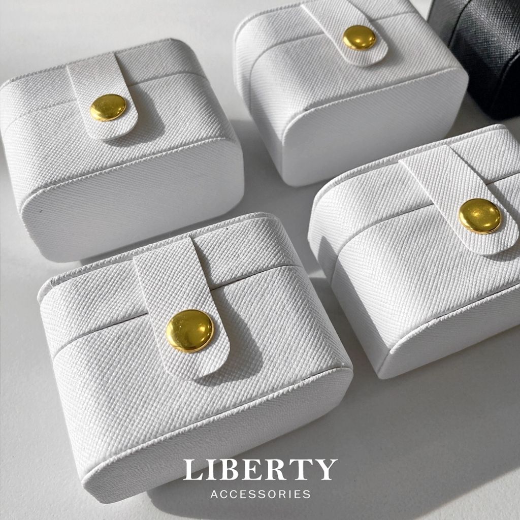 tw-11134207-7rasg-m3hhx1bzndd99d